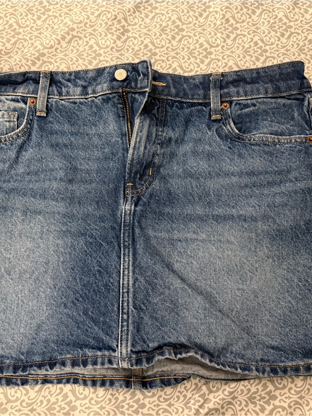 Old Navy Mid-Rise Denim Mini Skirt Size 14 Blue Jean Skirt